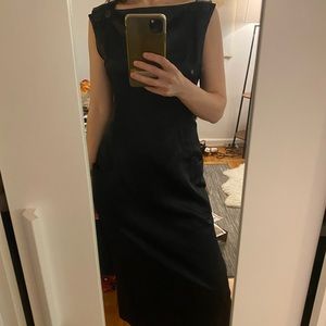 Tahari silk/wool dress, low back
